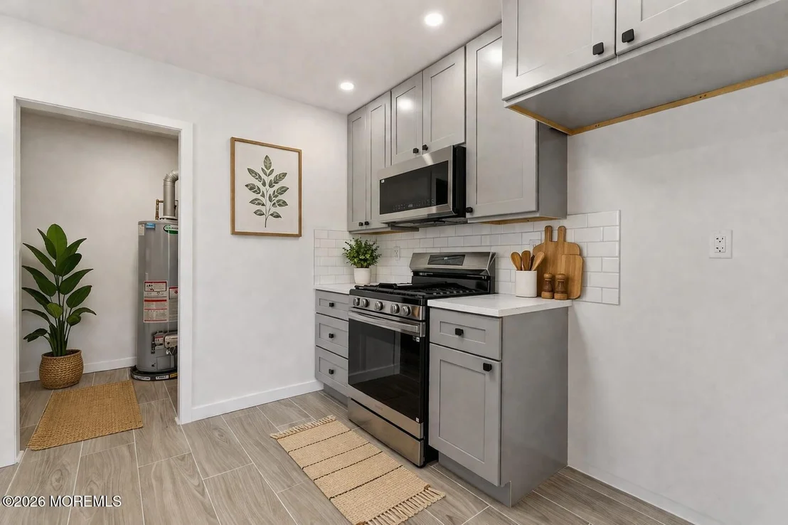 Photo of 52 Pomona Boulevard