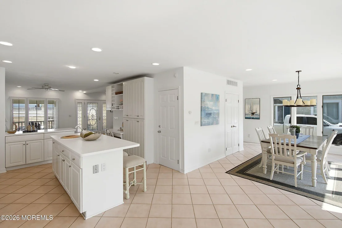 Photo of 2007 Ocean Avenue N