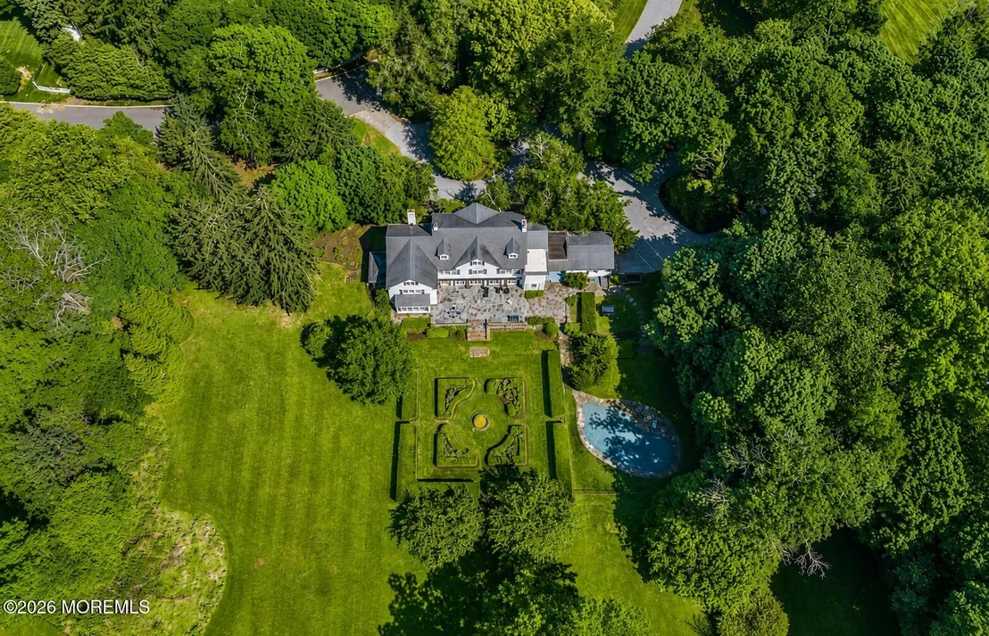 Photo of 83 Ridge Road