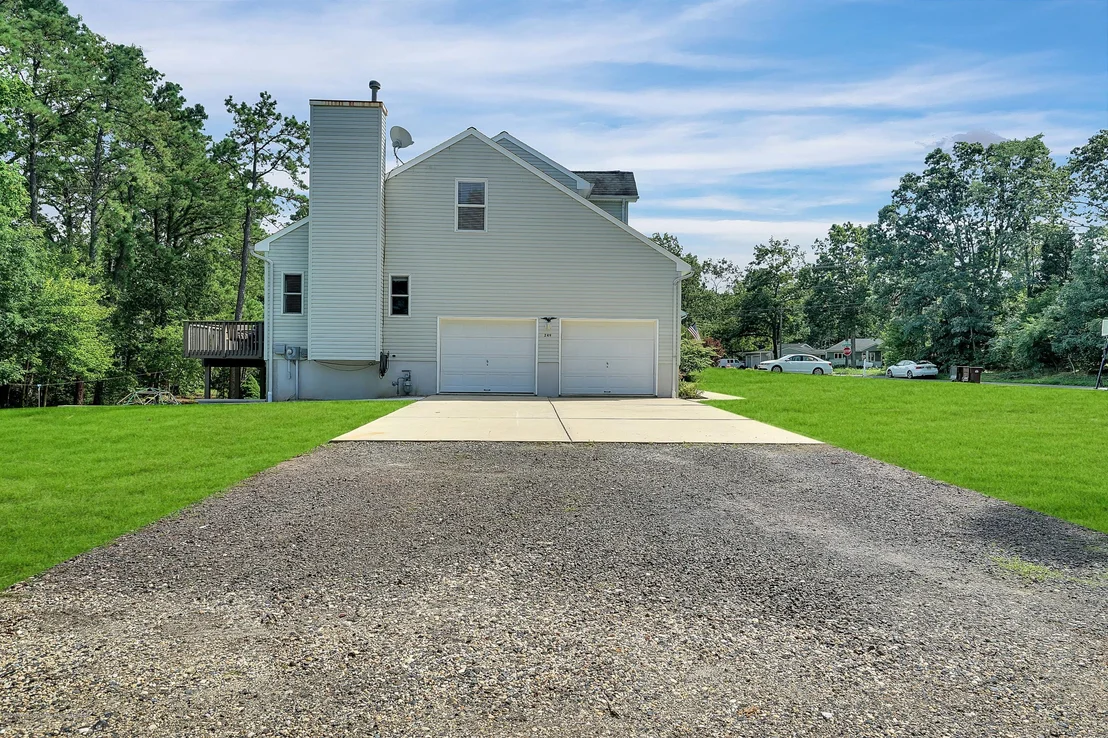 Photo of 249 Central Boulevard