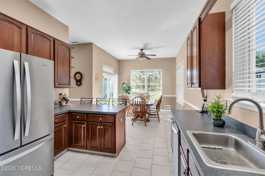 Photo of 1 Turnberry Place