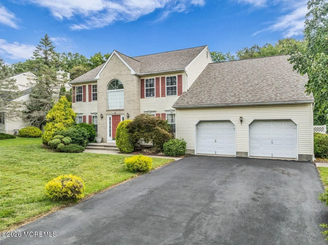 Photo of 383 Meadowood Road