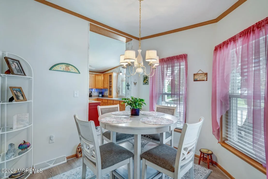 Photo of 902 Oak Ridge Terrace