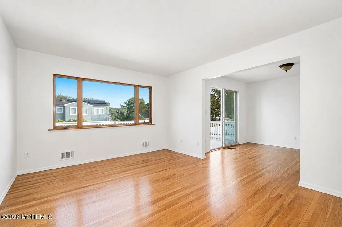Photo of 6 Ennis Drive