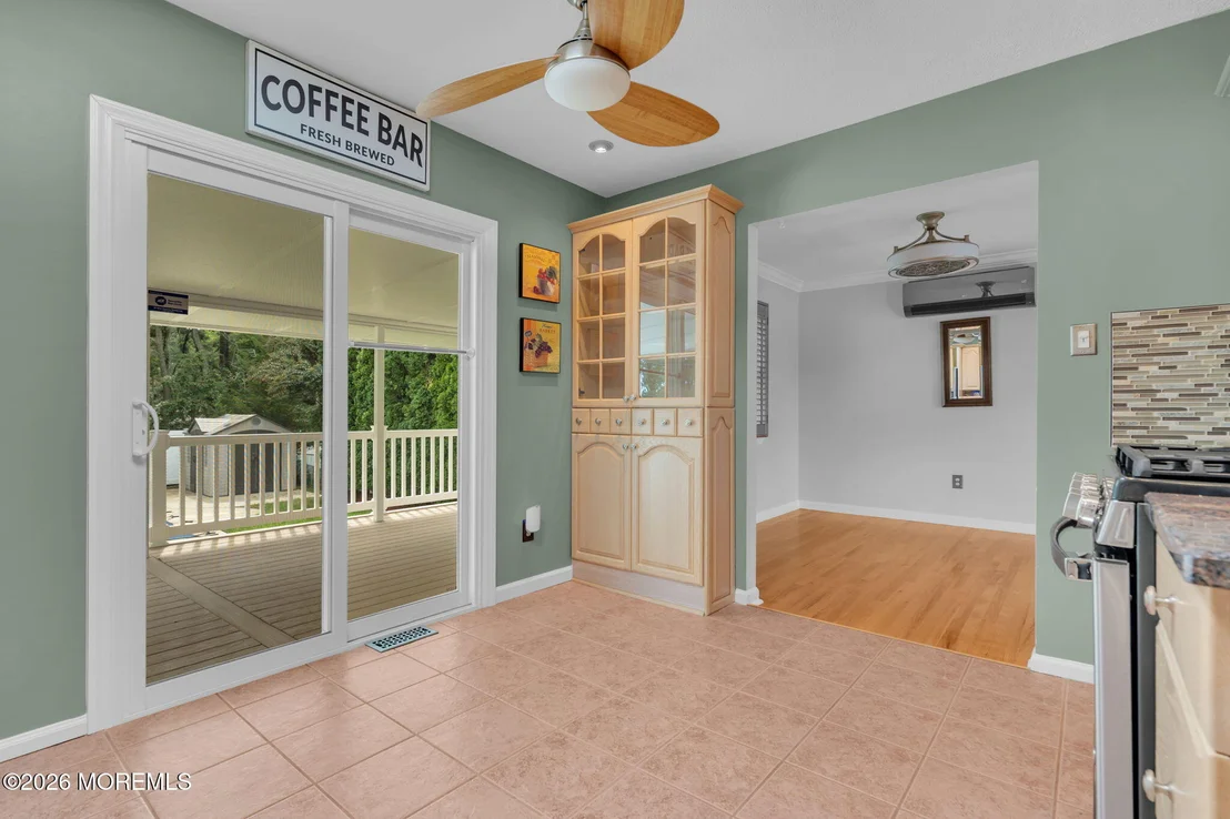 Photo of 205 Arizona Drive