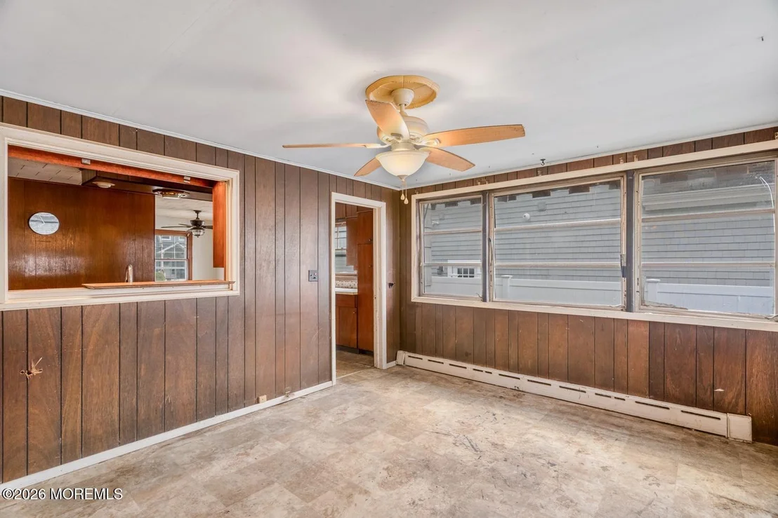 Photo of 303 Cedar Avenue