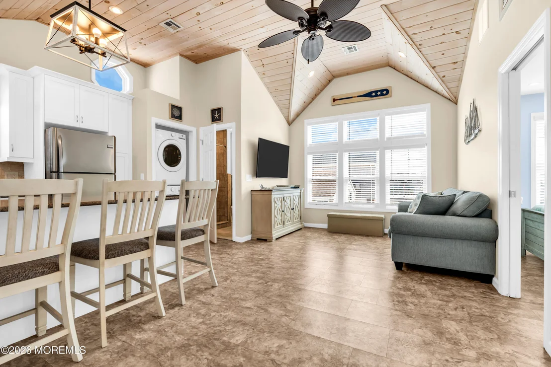 Photo of 210 Harbor Drive