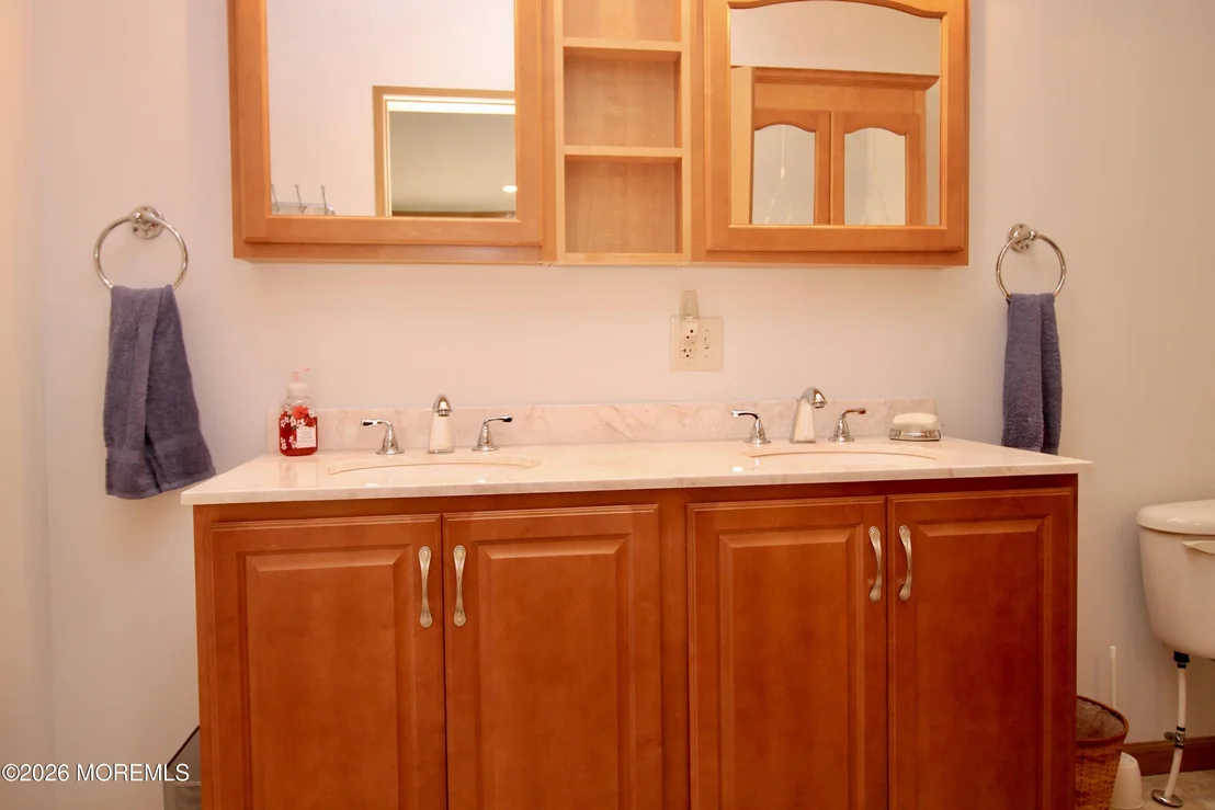 Photo of 44 Silvermeade Drive