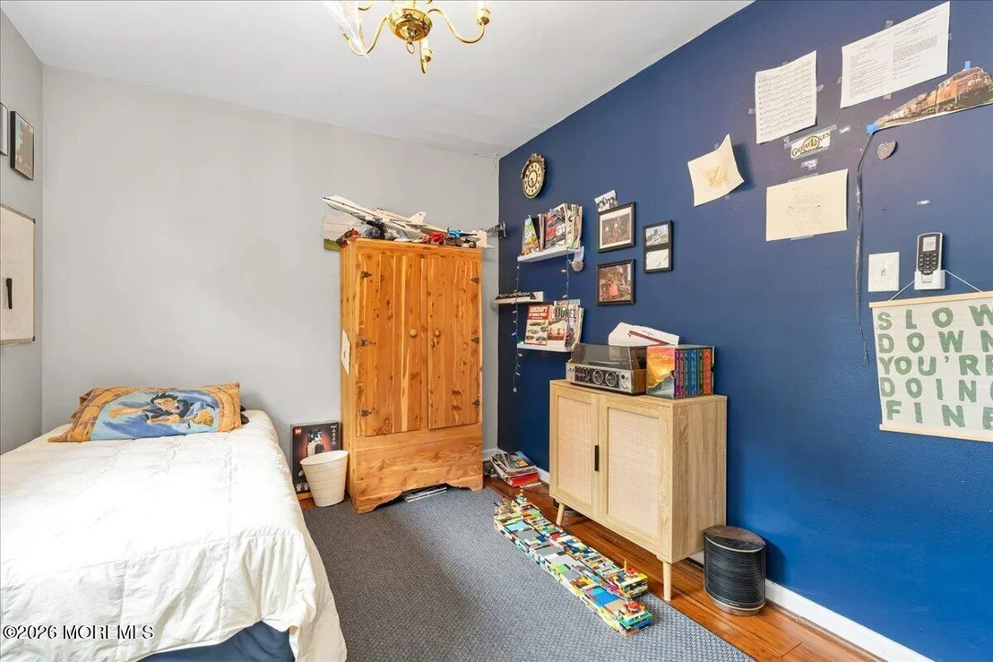 Photo of 48 Cresci Boulevard
