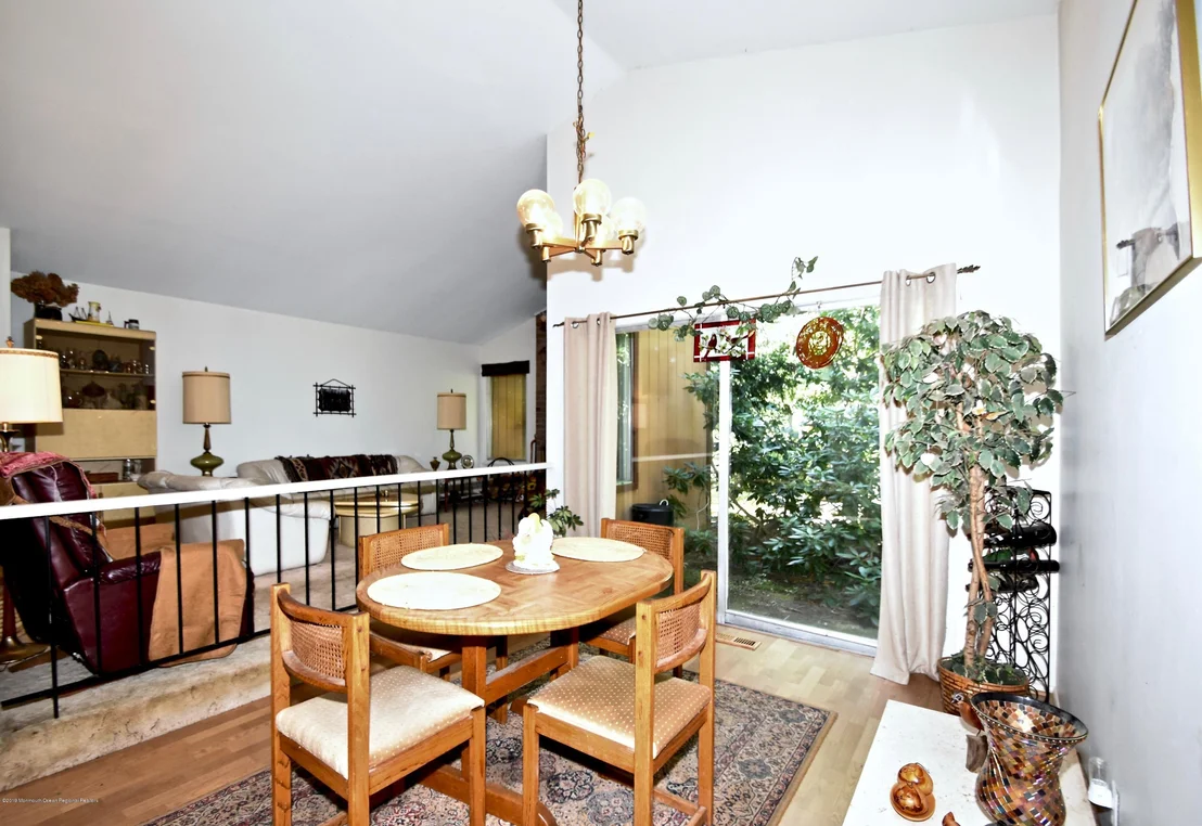 Photo of 32 London Drive