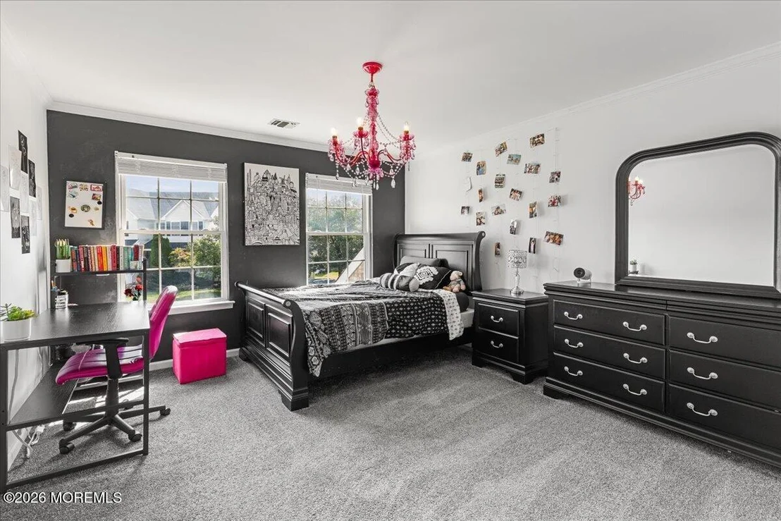 Photo of 25 Paceview Drive
