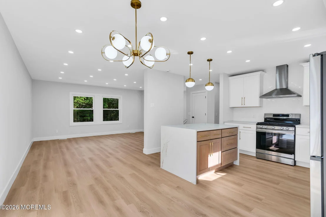 Photo of 415 S 1st Avenue