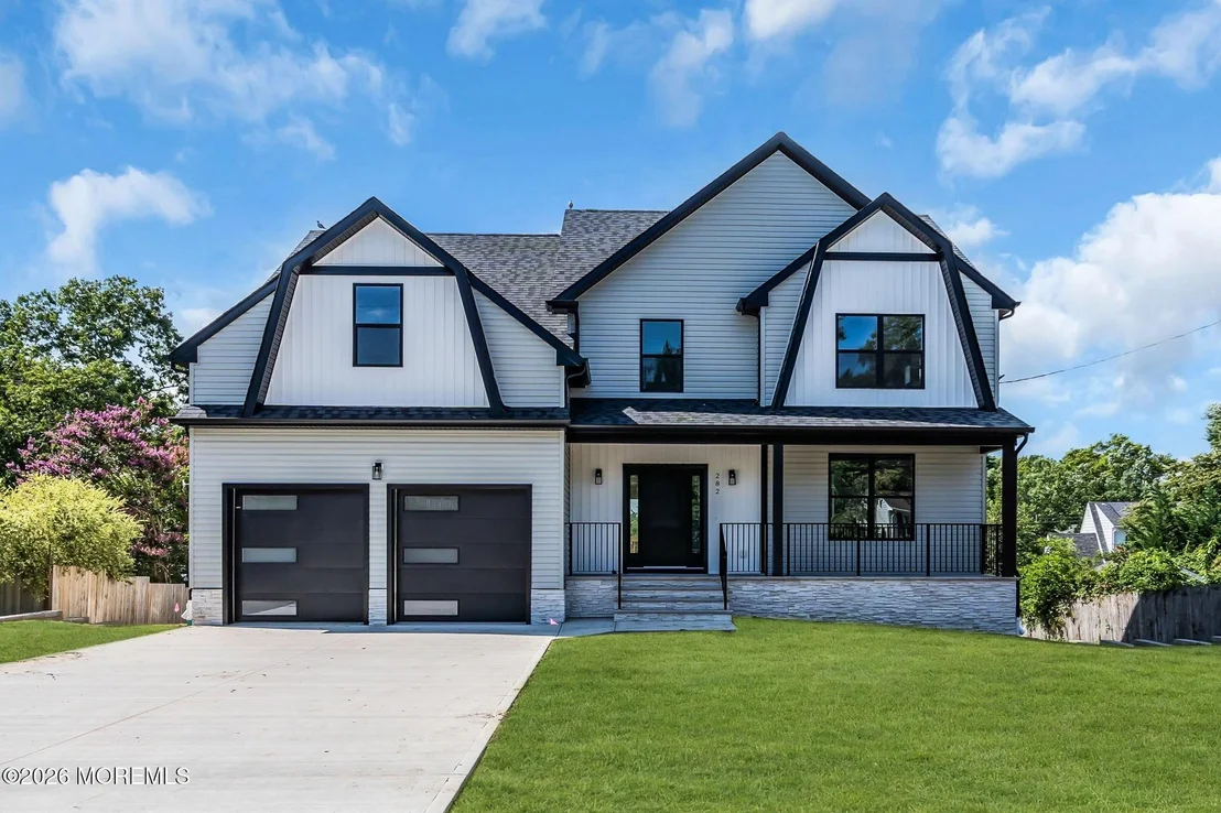 Photo of 282 Float Avenue