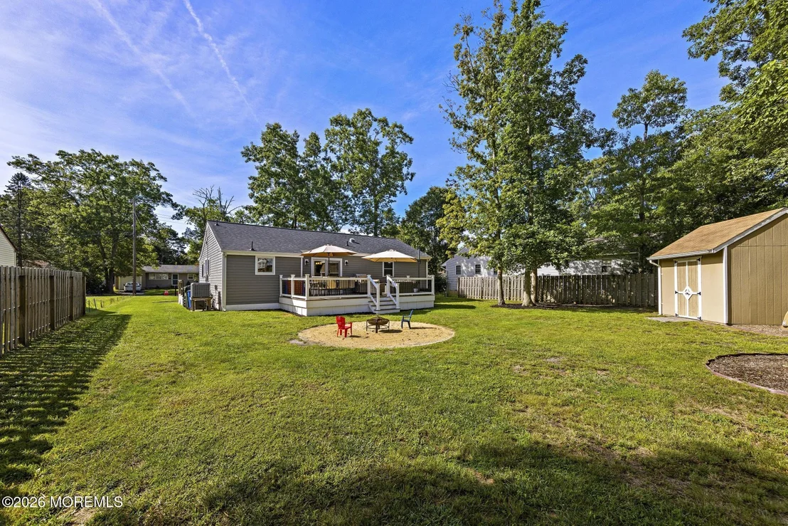 Photo of 211 3rd Avenue