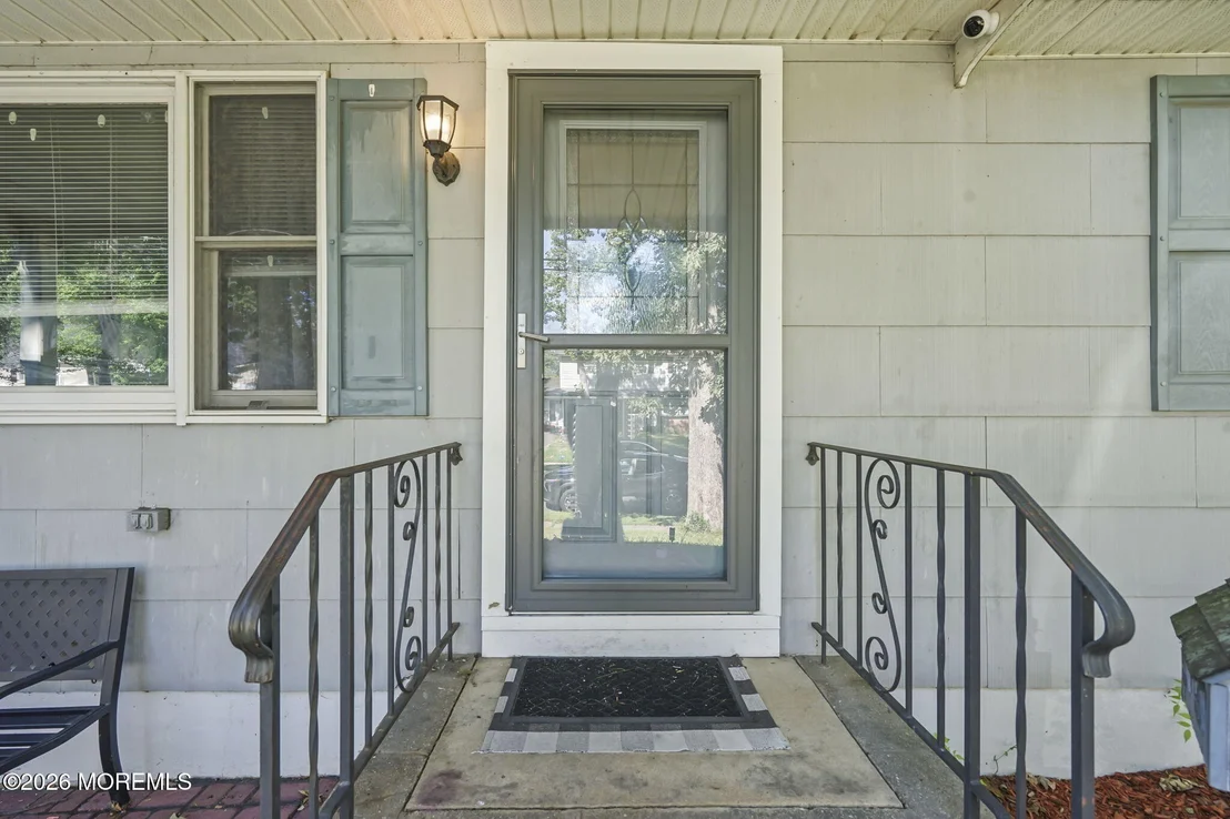 Photo of 7 Princeton Drive