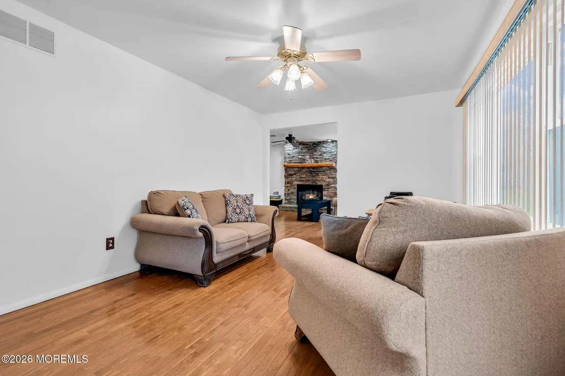 Photo of 120 Cedar Swamp Road