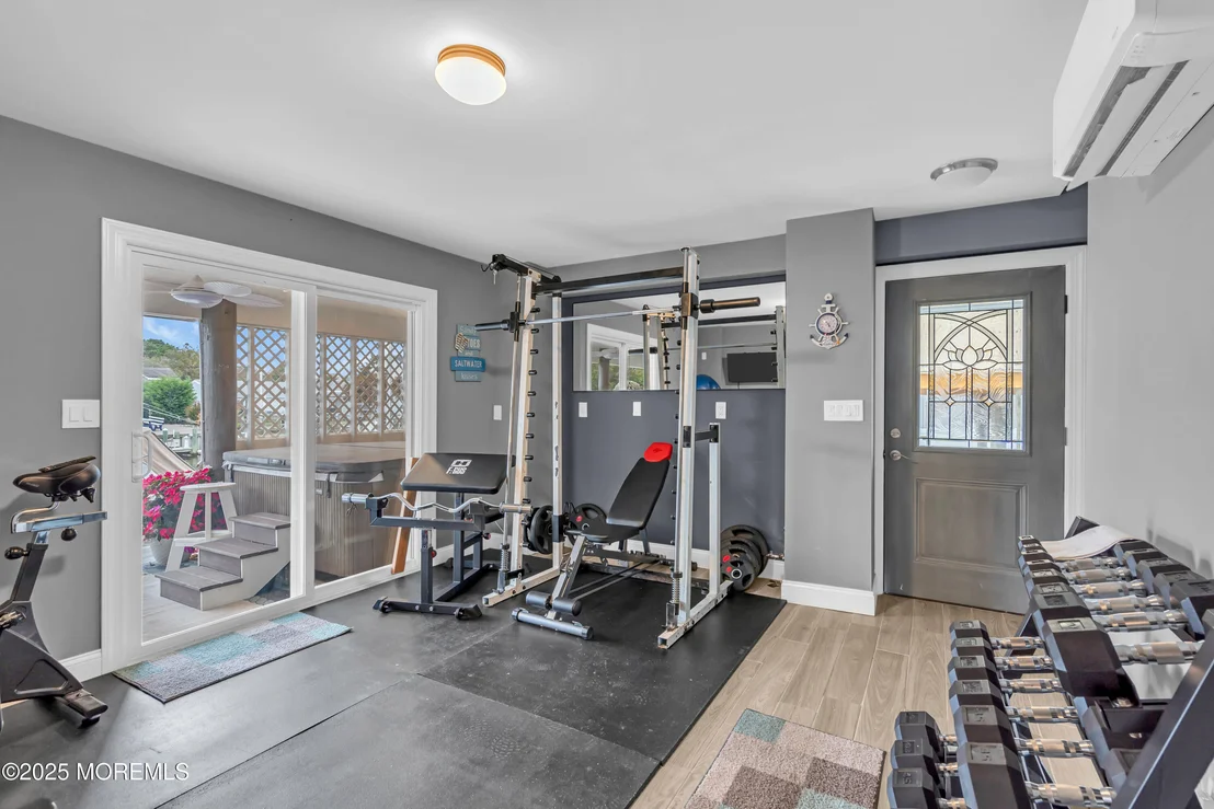Photo of 1131 Beach Boulevard