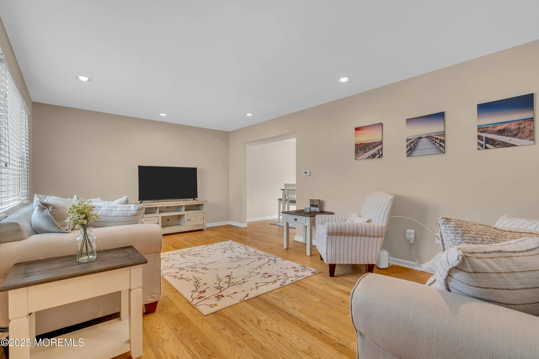 Photo of 31 4th Street