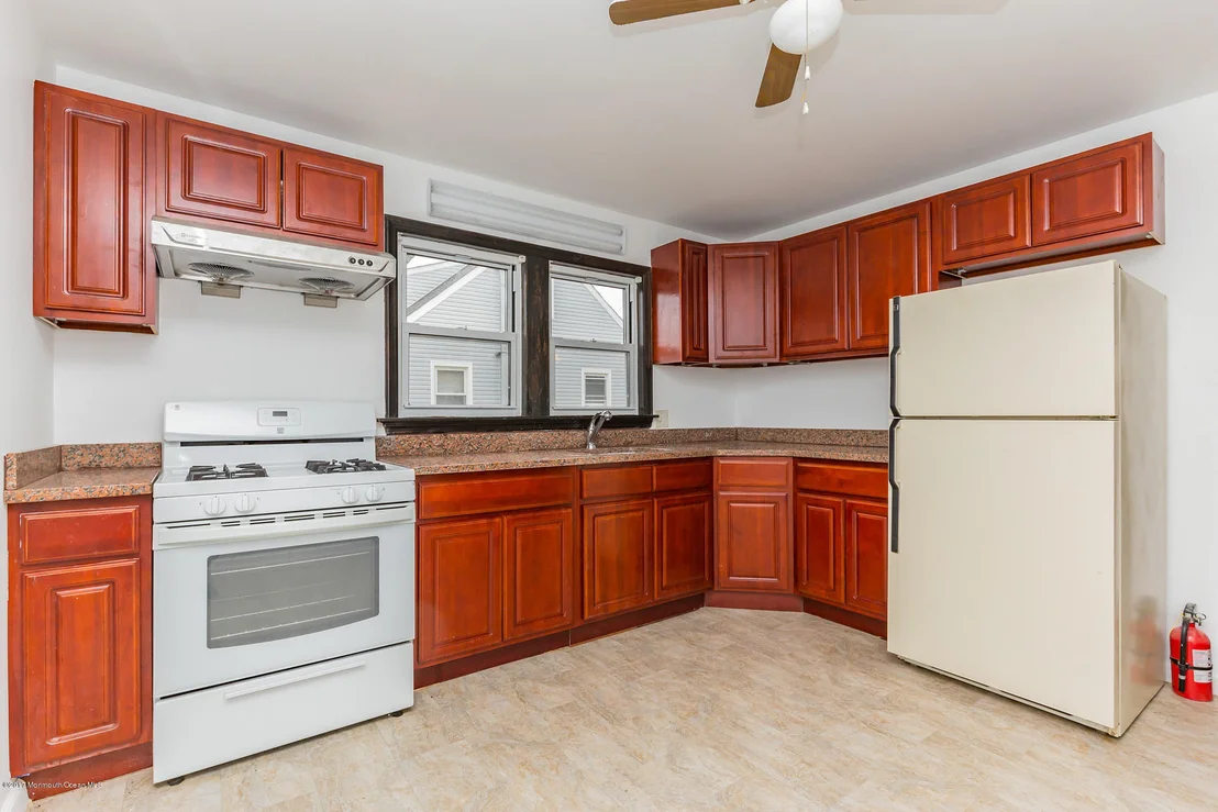Photo of 511 Barber Avenue