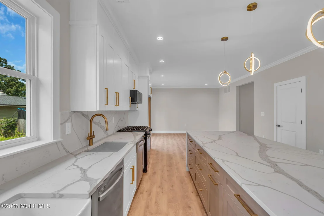 Photo of 1101 3rd Avenue