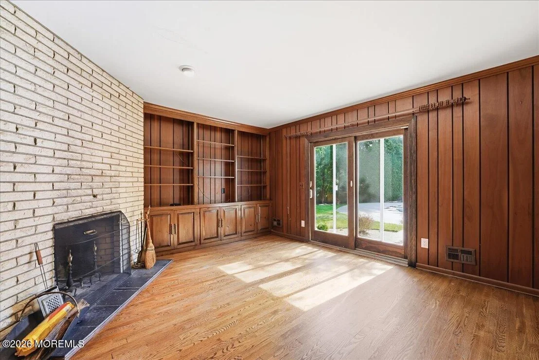 Photo of 11 Woodside Drive