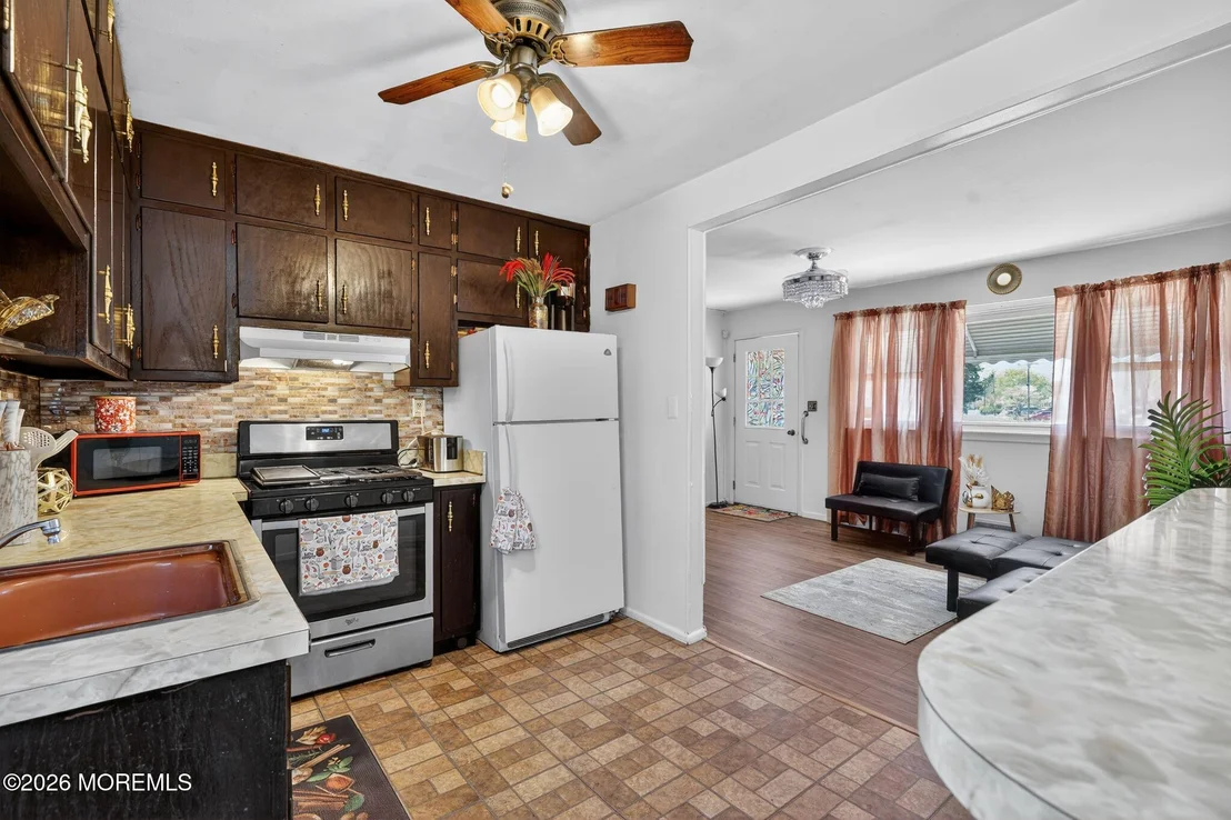 Photo of 19 Ashwood Drive