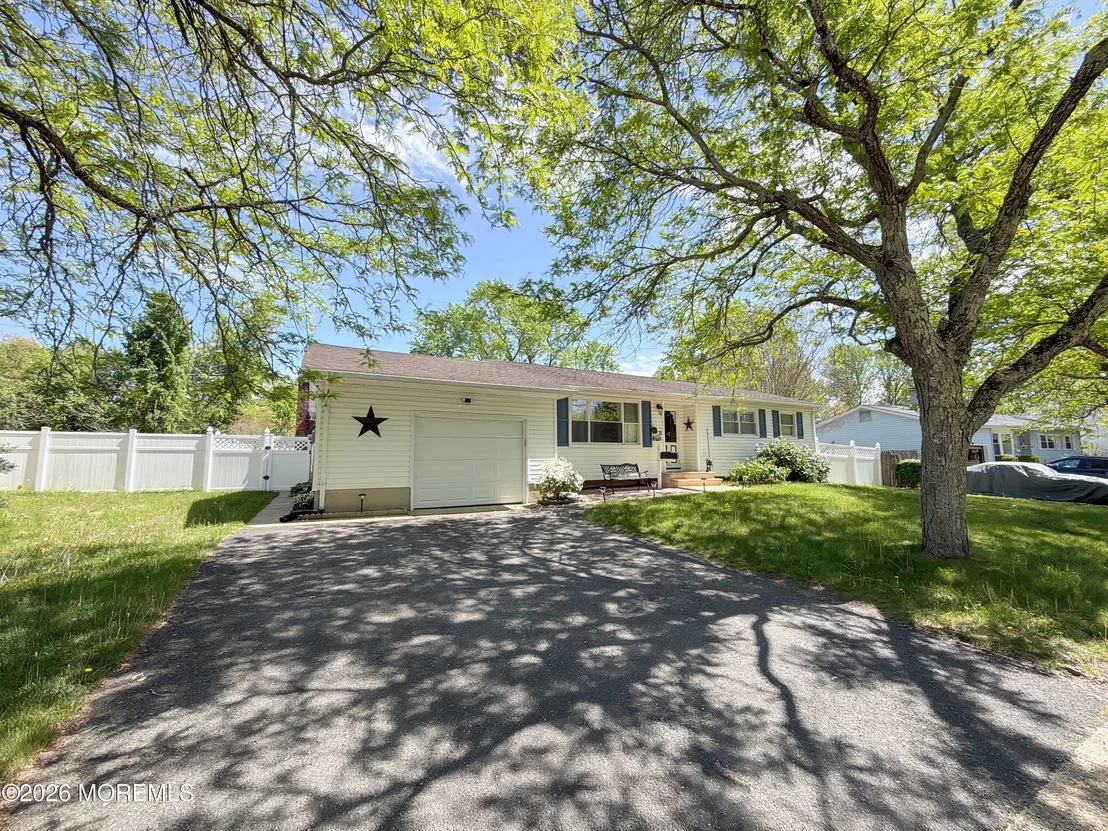 Photo of 35 Drexel Drive