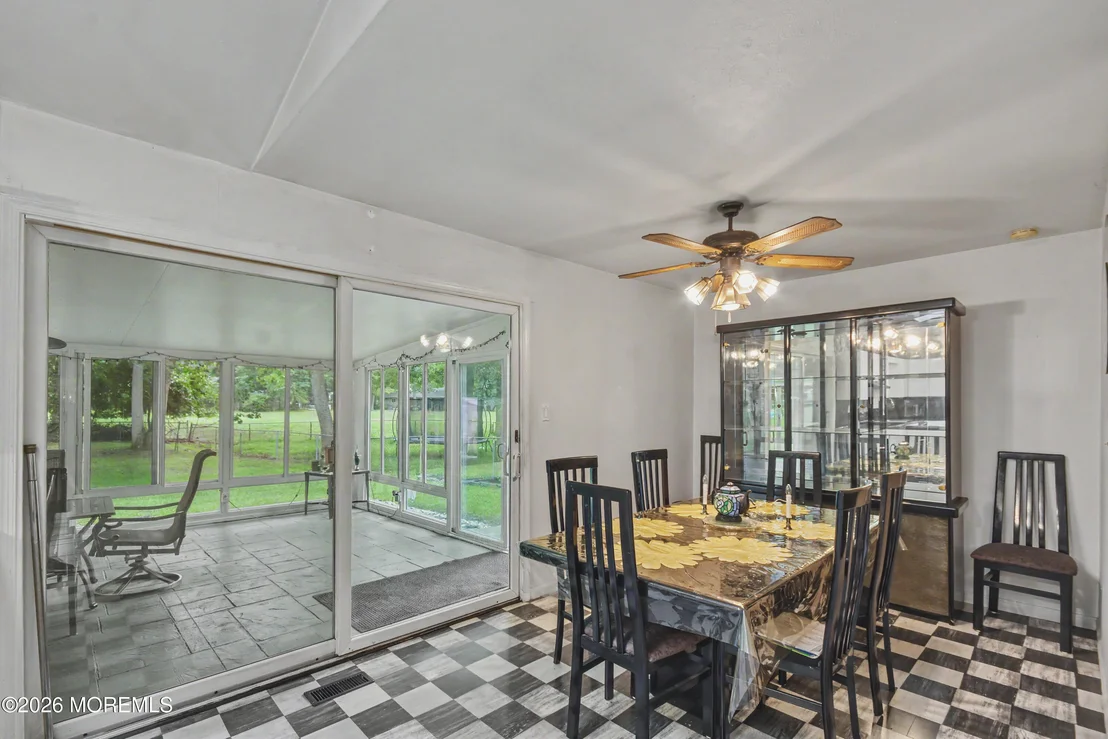 Photo of 35 Buckingham Drive