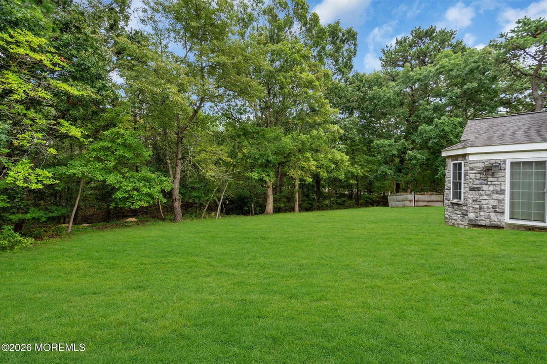 Photo of 104 Spruce Circle N
