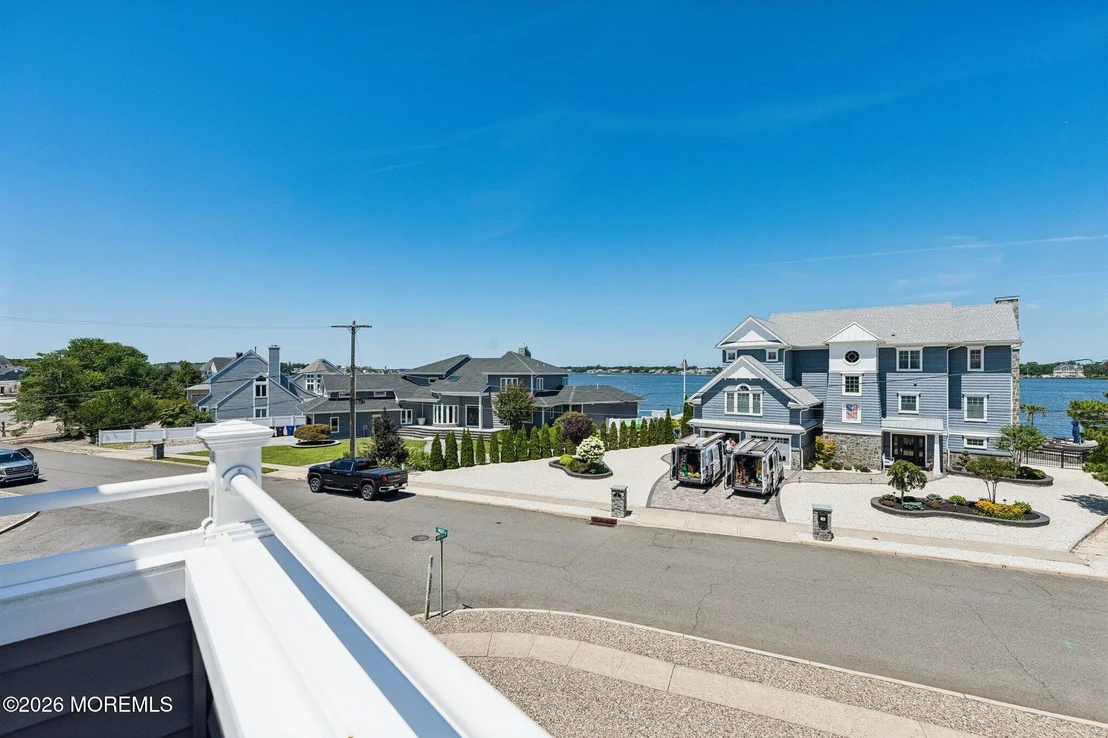 Photo of 6 Twilight Drive
