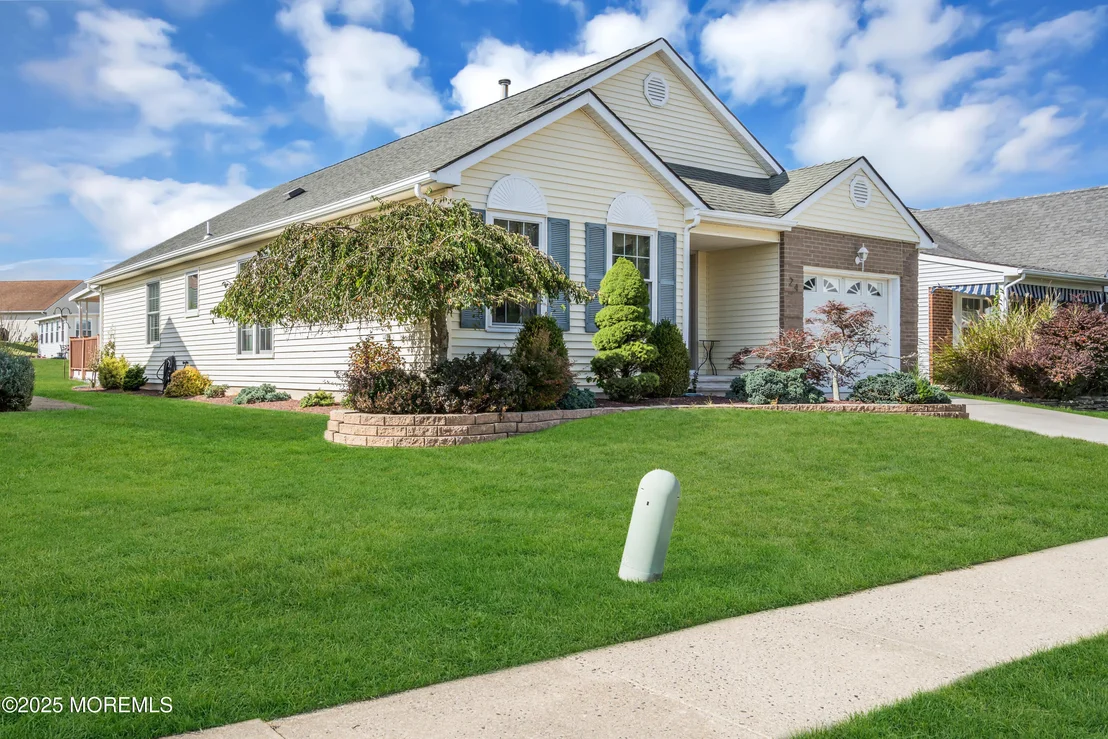 Photo of 24 Lambert Way