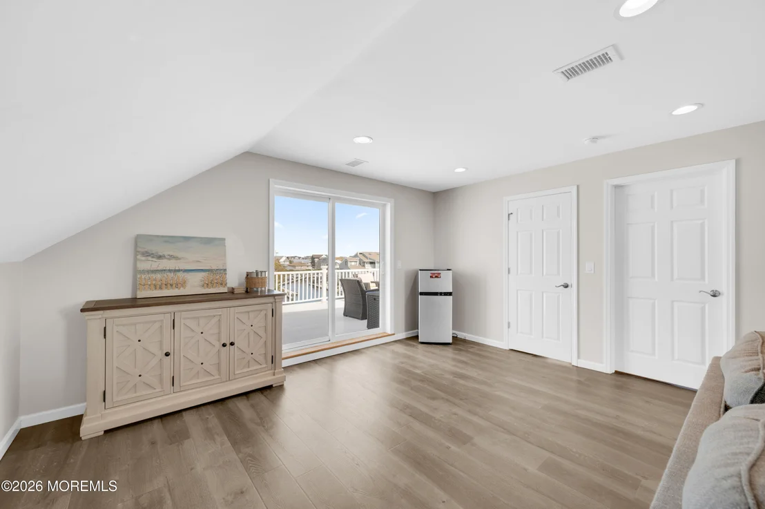 Photo of 412 6th Avenue