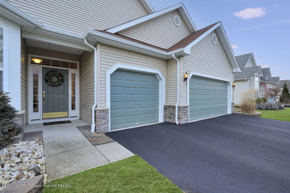Photo of 1 Woodview Drive