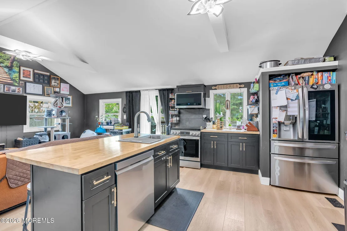 Photo of 1744 Whitcomb Road