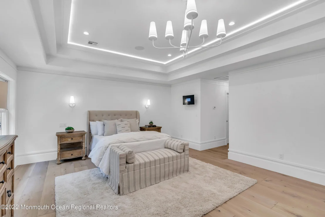 Photo of 376 Orenda Circle