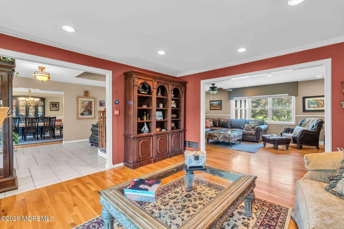 Photo of 16 Groendyke Circle