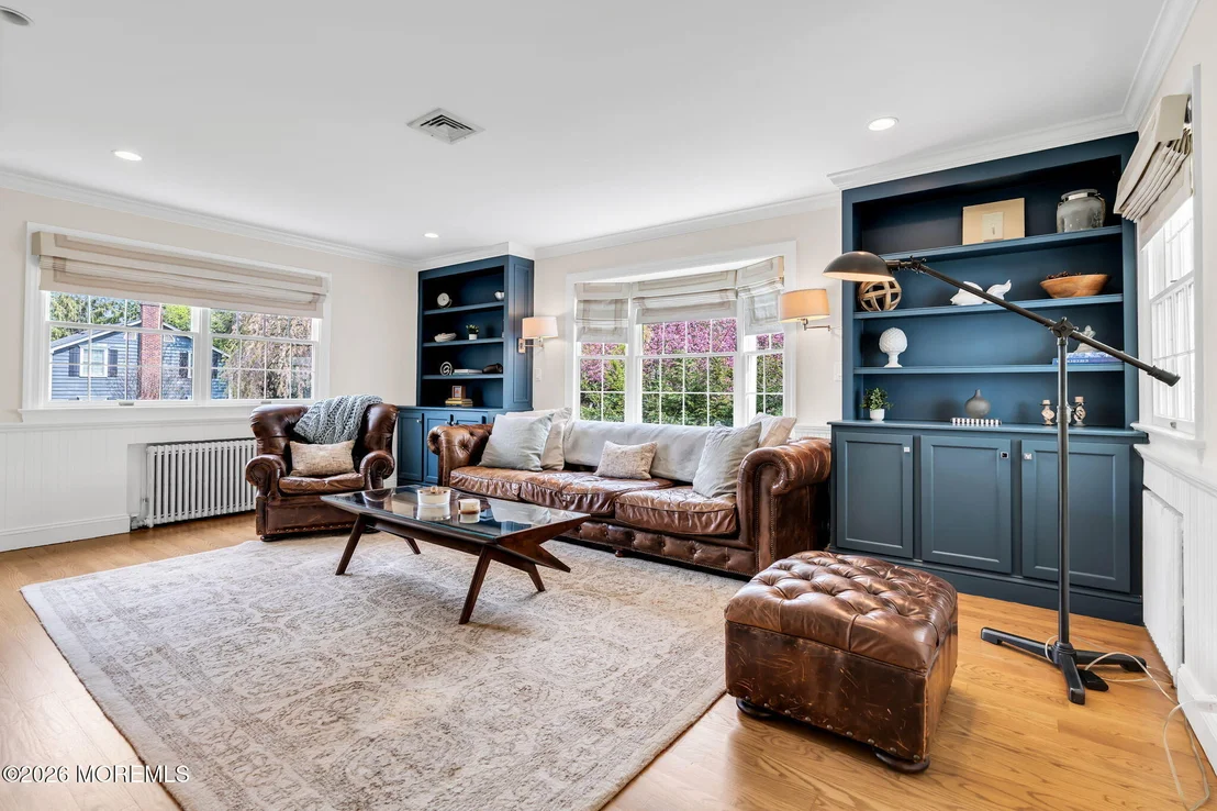Photo of 9 N Cherry Lane
