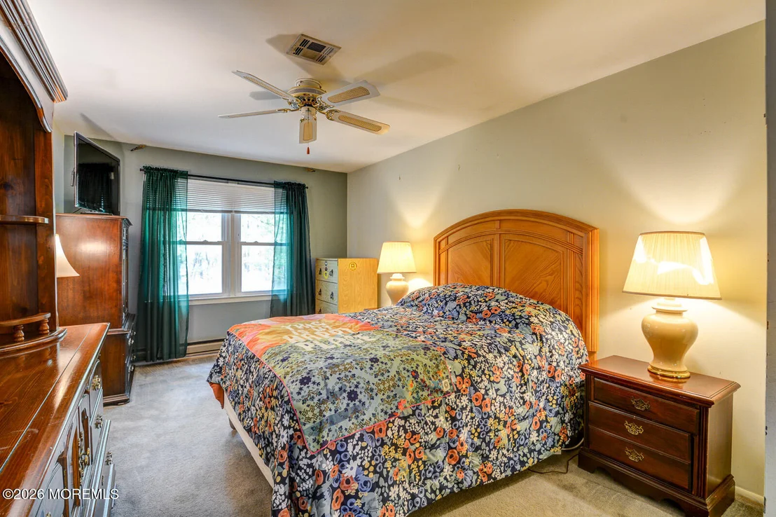 Photo of 71 Meadowbrook Road