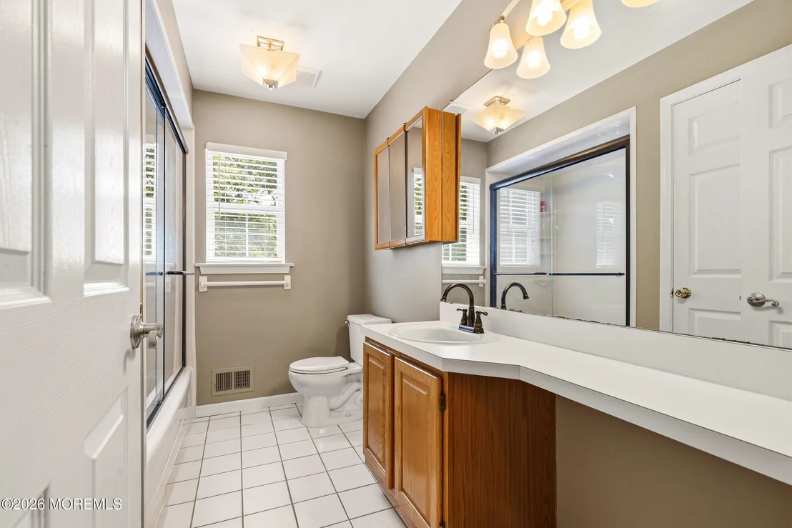 Photo of 339 Murray Drive