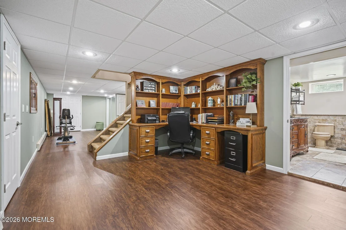 Photo of 296 Sunnybrook Road