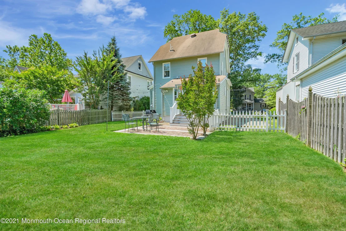 Photo of 32 Marcellus Avenue