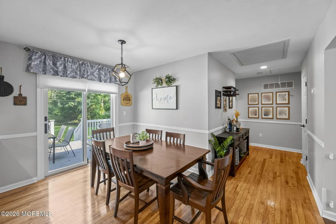Photo of 213 Lloyd Road