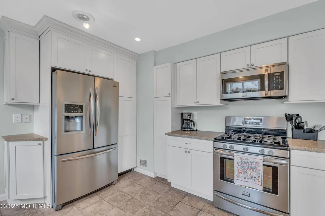 Photo of 31 4th Street