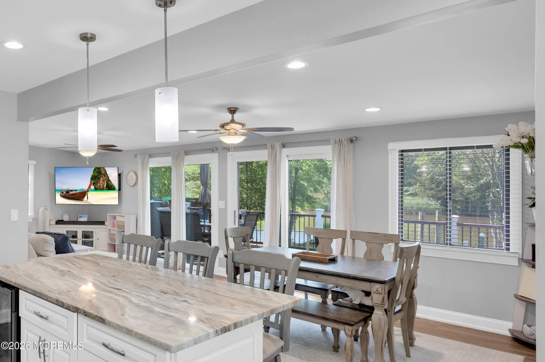 Photo of 741 Manor Drive