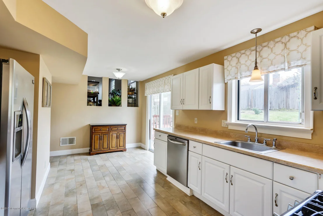 Photo of 68 Barnegat Boulevard