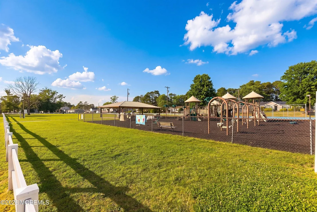Photo of 2115 Cedarview Drive