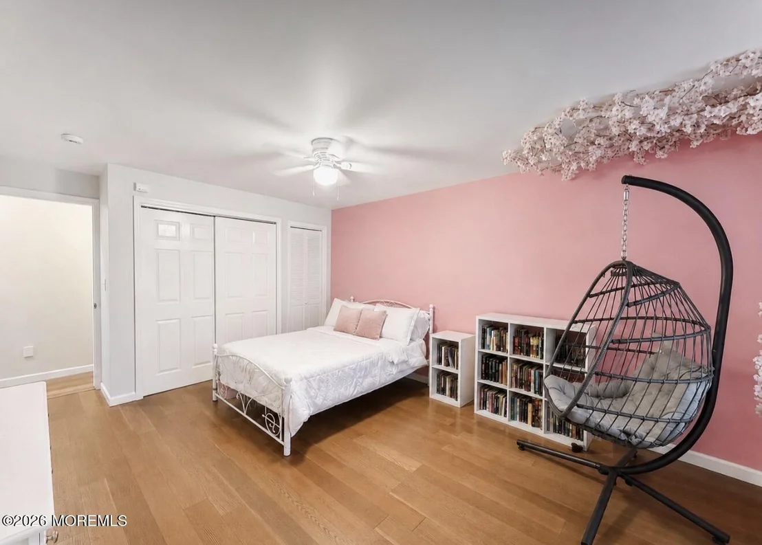 Photo of 565 Azalea Drive