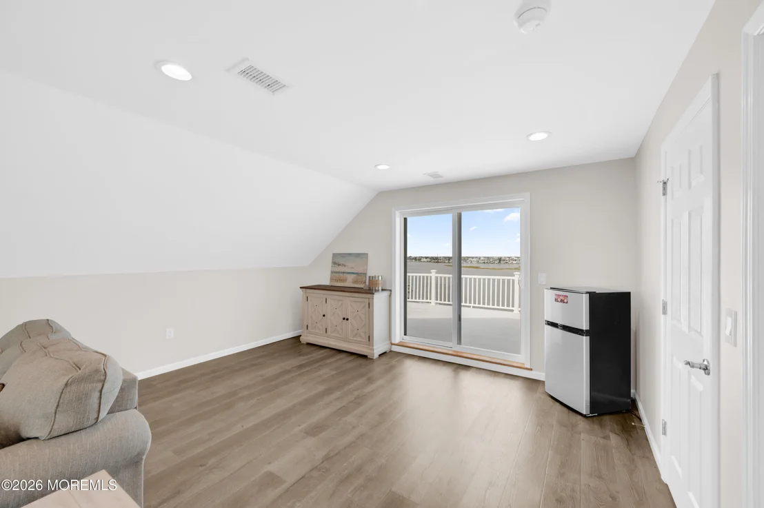 Photo of 412 6th Avenue