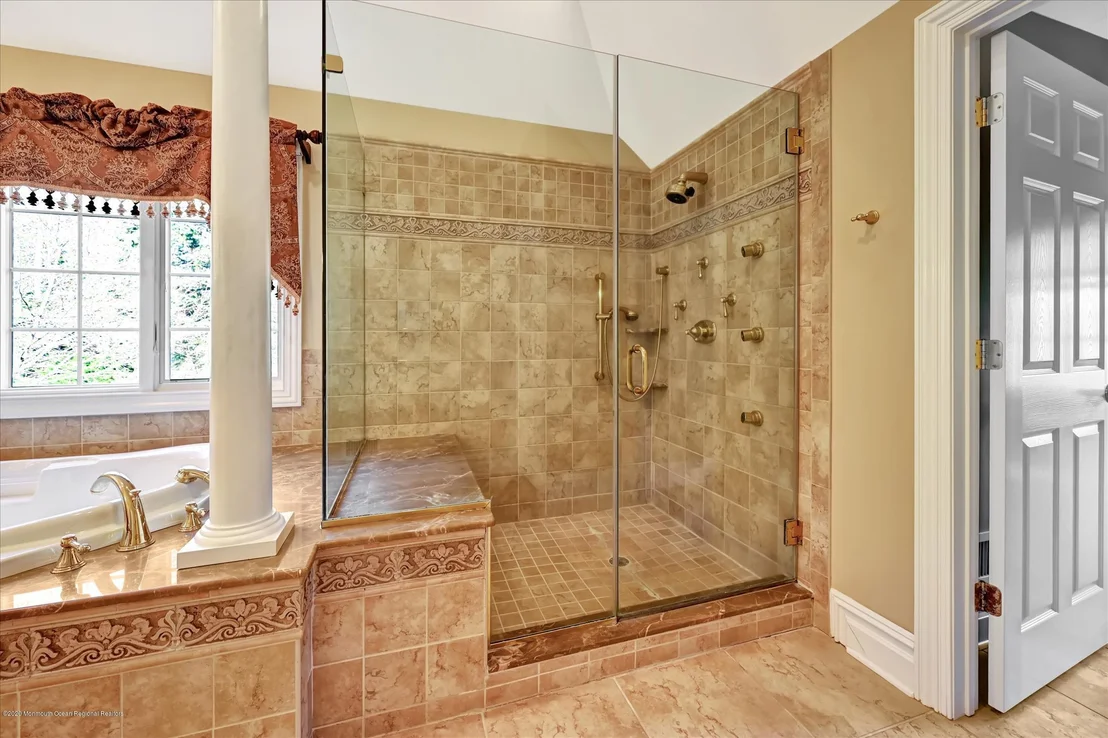 Photo of 7 Beverly Drive