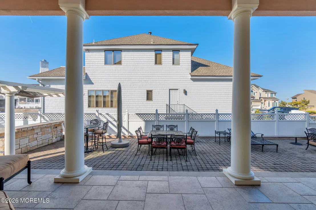 Photo of 342 Aldo Drive